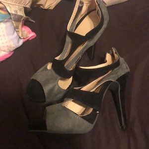Women’s high heel shoes